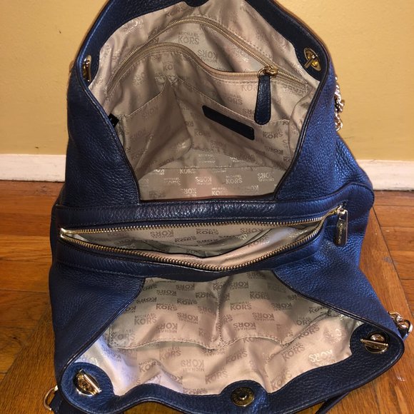 Michael Kors Navy Blue Pebbled Leather Shoulder Bag - Picture 7 of 9